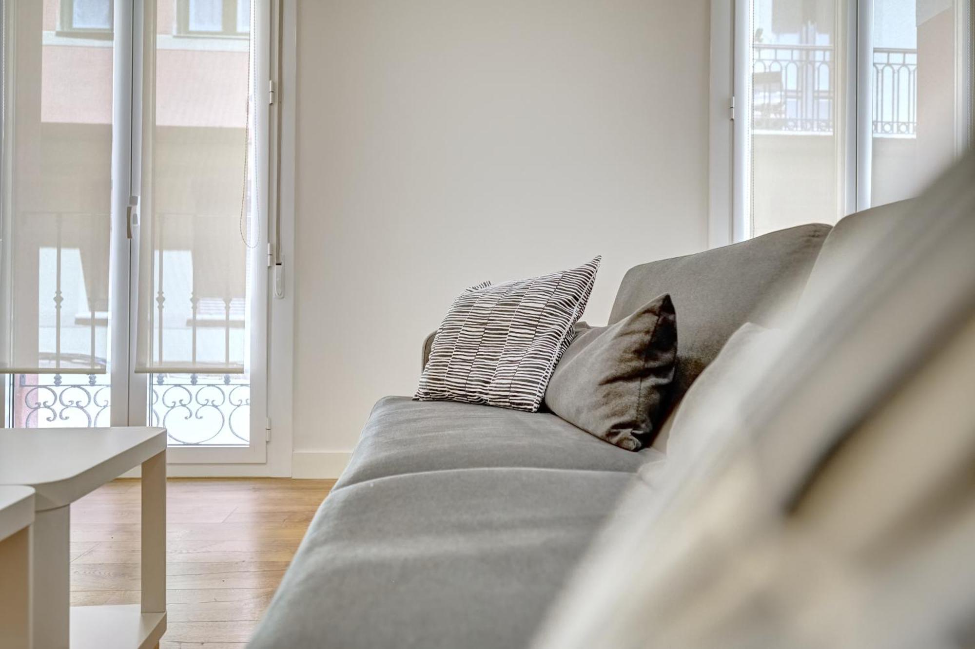 Apartamento Espolon By Clabao Logrono Ngoại thất bức ảnh